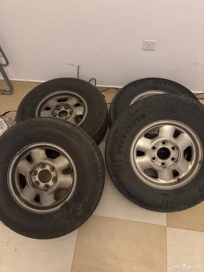 للبيع جنوط جمس 2000 نظيفه جدا 0