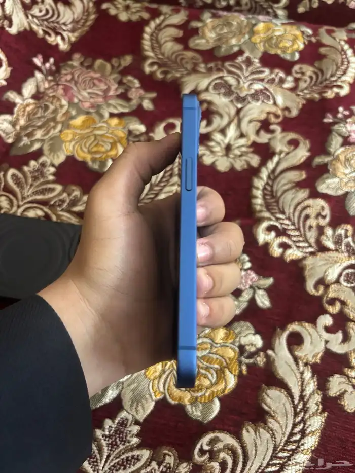 آيفون 13العادي 1