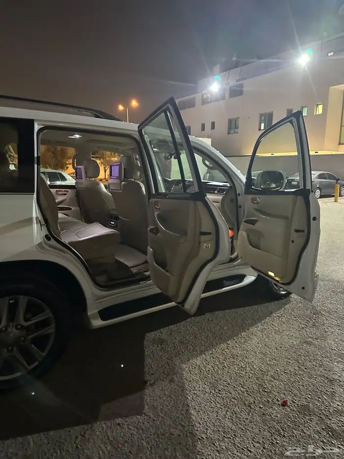 جيب لكزس LX570 13