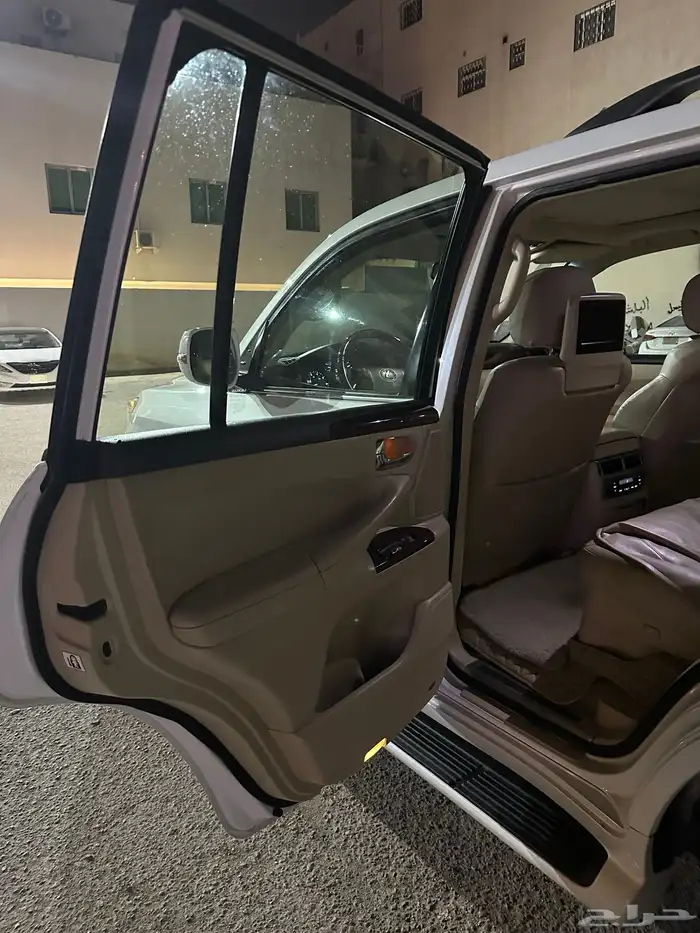 جيب لكزس LX570 10