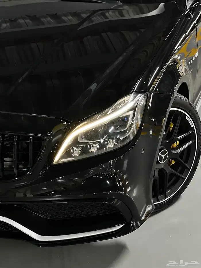 ((تم البيع)) مرسيدس Cls63 موديل 2015 33