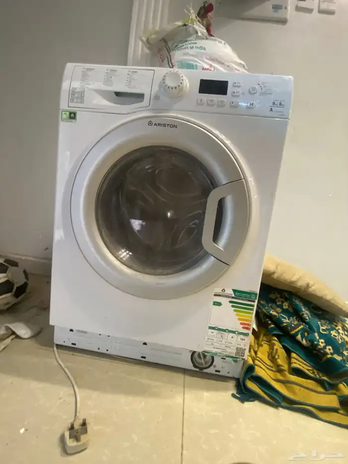 للبيع ثلاجه كبيره وجديده LG ومايكرويف وغساله جاد تعال فقط 5