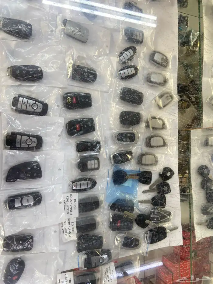 مفاتيح سيارات وريموتات بيوت بأرخص السعر 3
