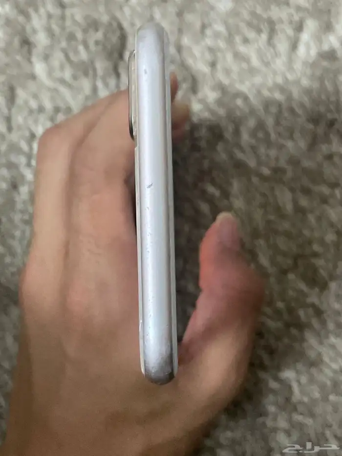 ايفون 8 بلص 4