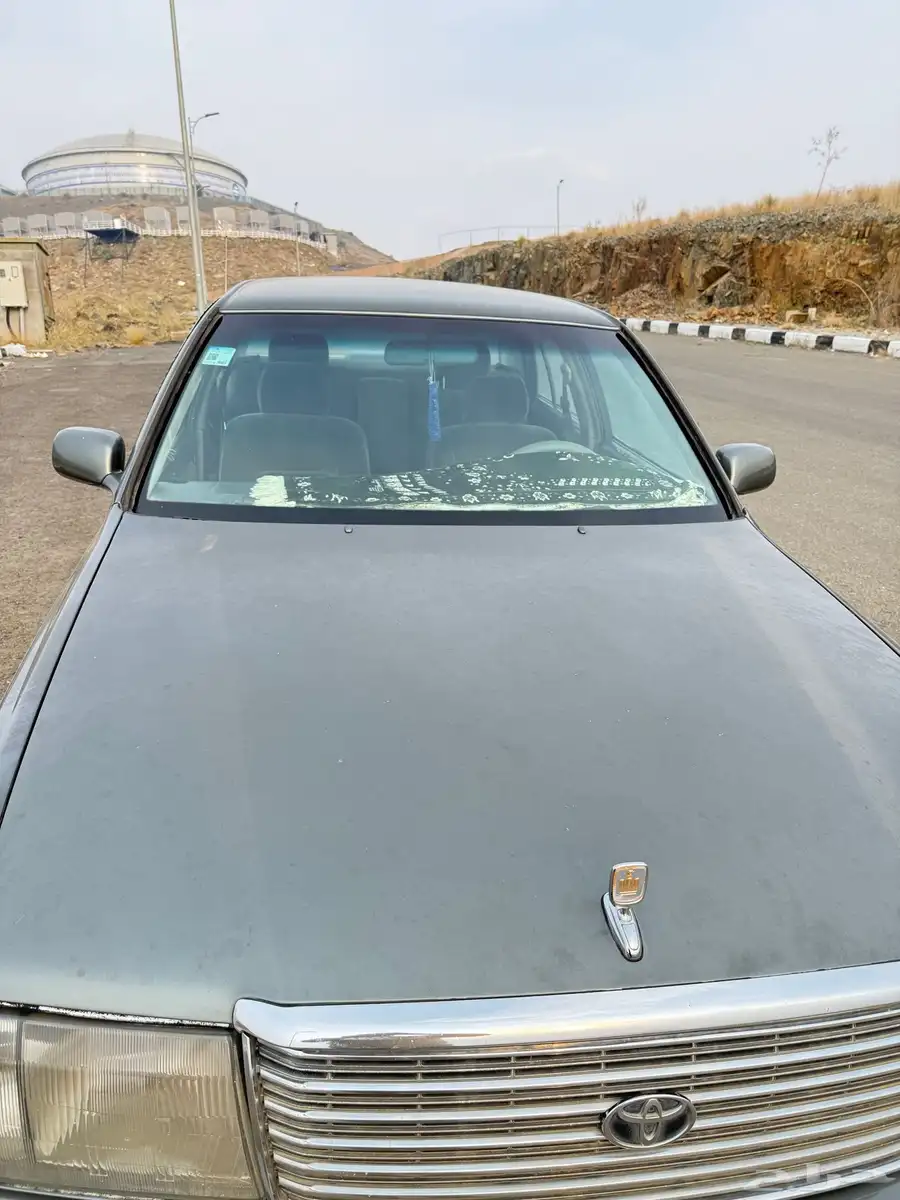 كراون 1998 6