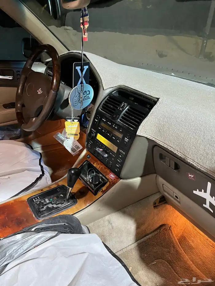 للبيع لكزز 400 LS 17