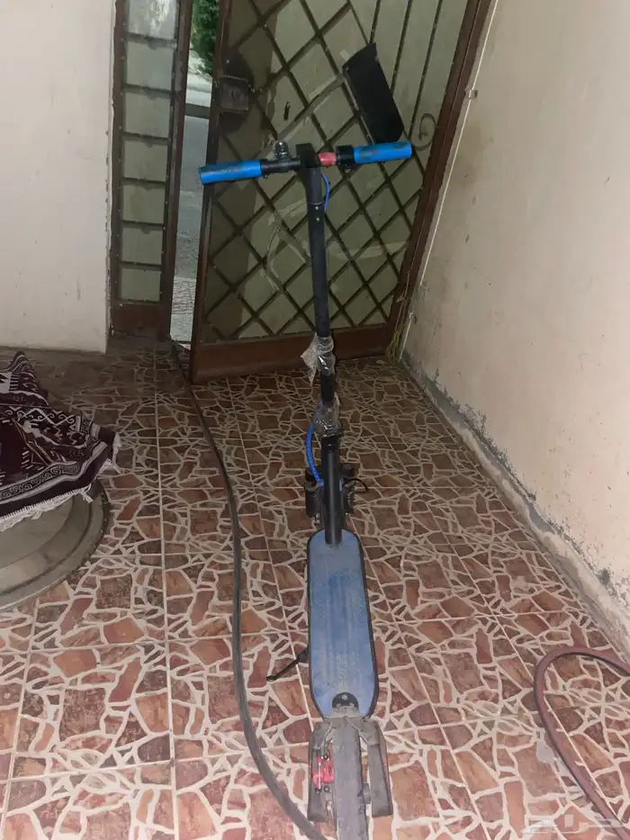 سكوتر كهربائي 1