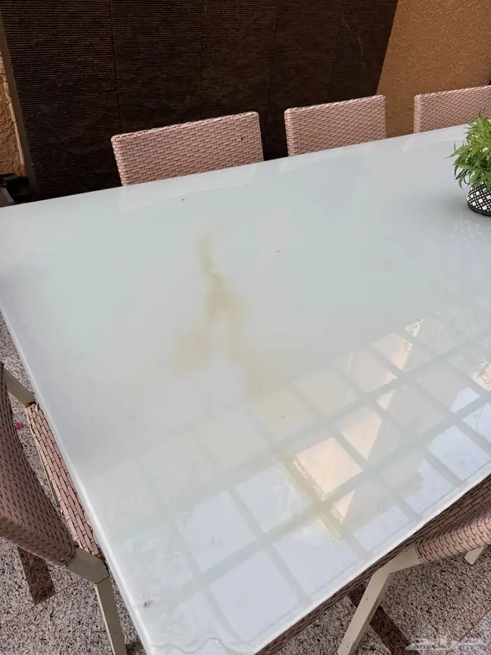 طاولة طعام خارجيه 3