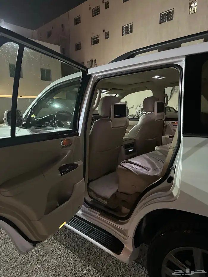جيب لكزس LX570 2