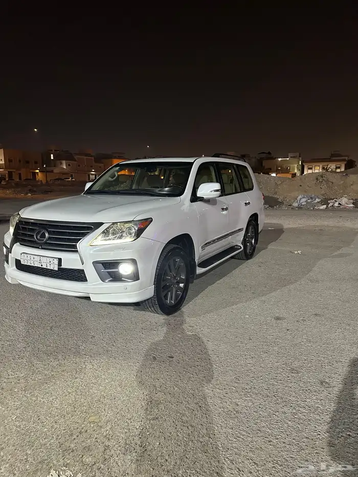 جيب لكزس LX570 15