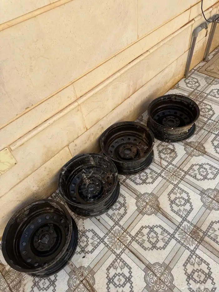 جنوط كامري للبيع 0