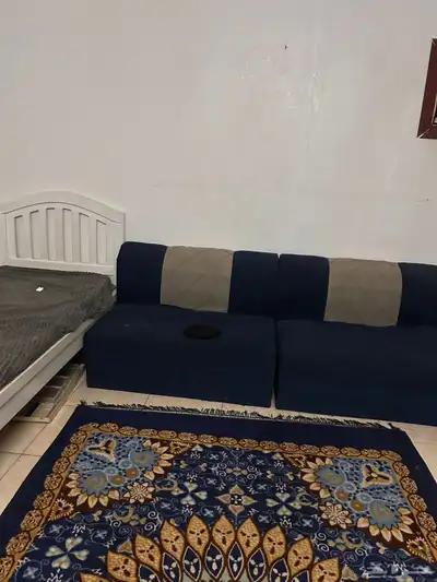 كنب و سرير نوم نفر للبيع 2
