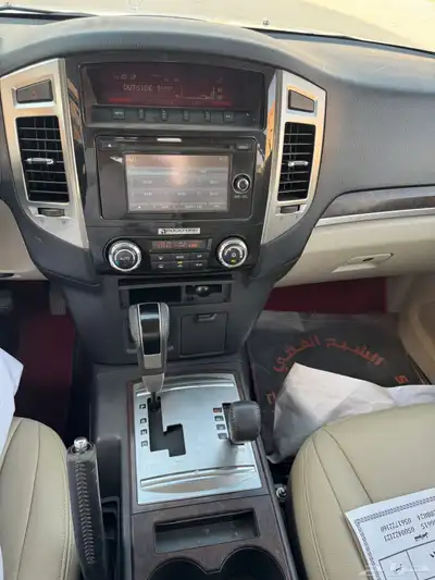 ميتسوبيشي باجيرو 2016 V6 11