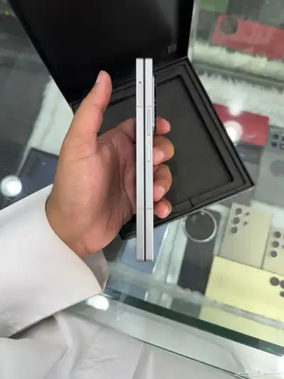 256 Samsung Galaxy z fold 6 1