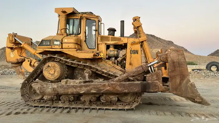 للبيع بالدوزر كتربلر D9N بطاقه جمرك 6