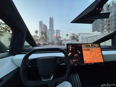 Cybertruck- للإيجار سايبر ترك 0