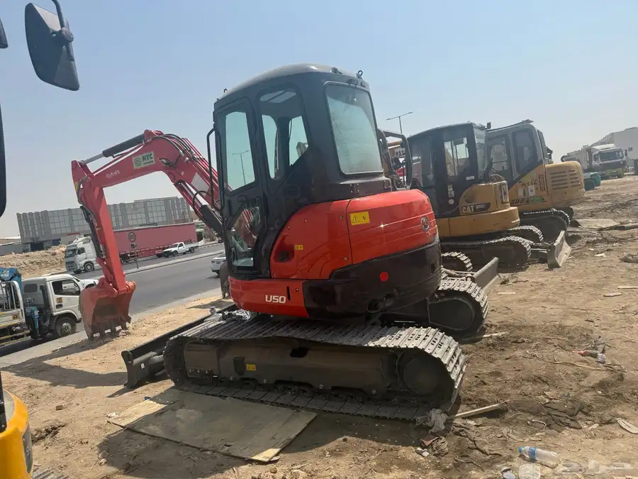 بوكلين منى صغير 2025حفار للايجار تاجير حفار صغير بوكلين 0