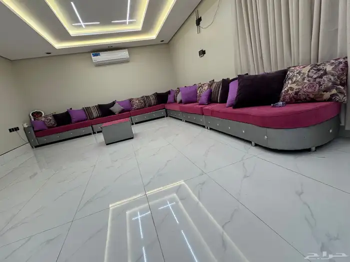 كنب 4في5 البيع نظيف جدا 1