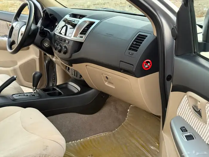 تم البيع فورشنر 2015 4 سلندر بدون دبل مخزن وكالة 25