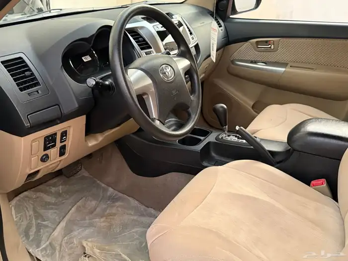 تم البيع فورشنر 2015 4 سلندر بدون دبل مخزن وكالة 24