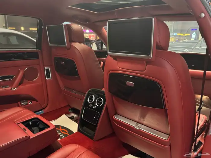 بنتلي Continental Flying Spur موديل 2016م (وارد ساماكو) 14