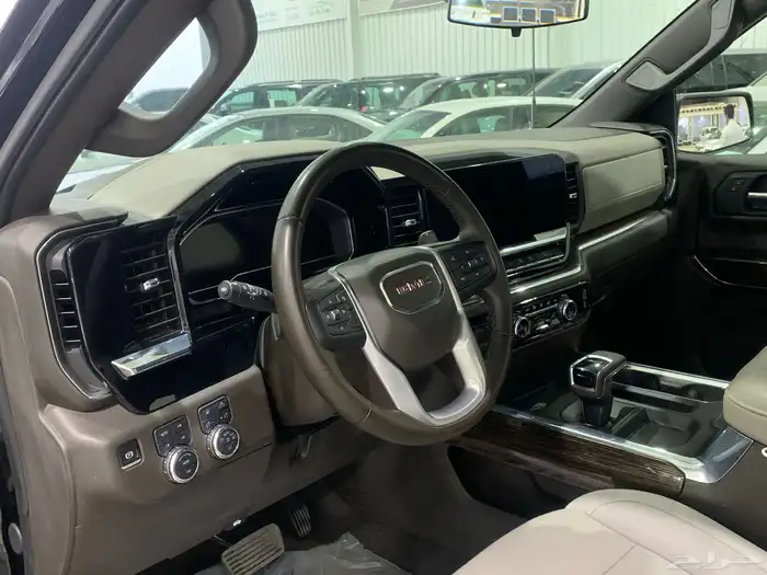 جمس سيرا الفيشن 2024 4