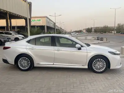 للبيع تويوتا كامري LE. 2025 سعودي جديد 3