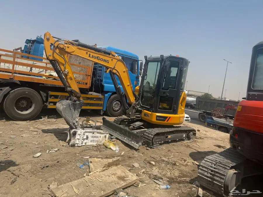 بوكلين منى صغير 2025حفار للايجار تاجير حفار صغير بوكلين 1