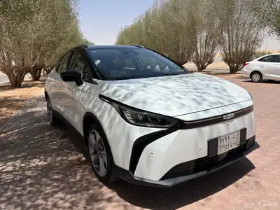 جيلي جيومتري 2024 فل كامل C شبه الاصفار 1