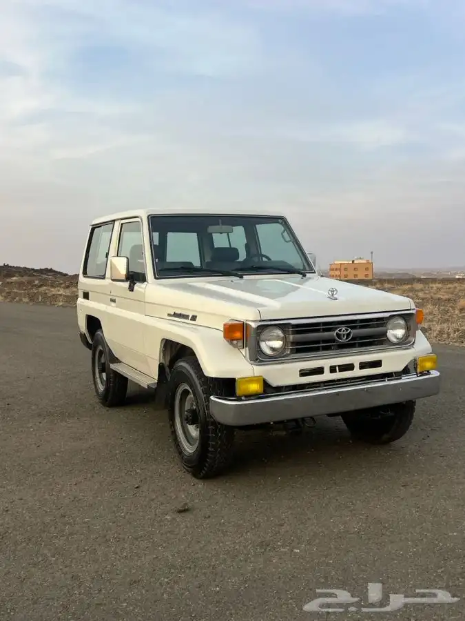 تويوتا جيب ربع 1998 10