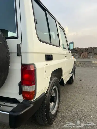تويوتا جيب ربع 1998 8