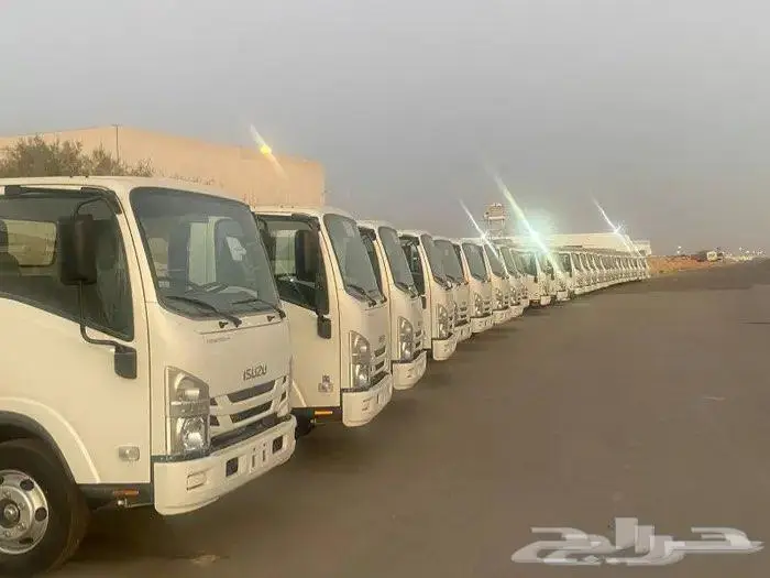 دينا ايسوزو 4 طن شاص طويل 4.95 ياباني 2