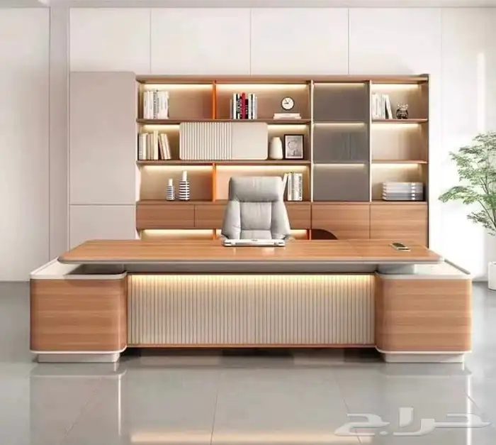 فخم طقم هق مدير المقاس 240سم او كل الوان و مقاس موجود 0