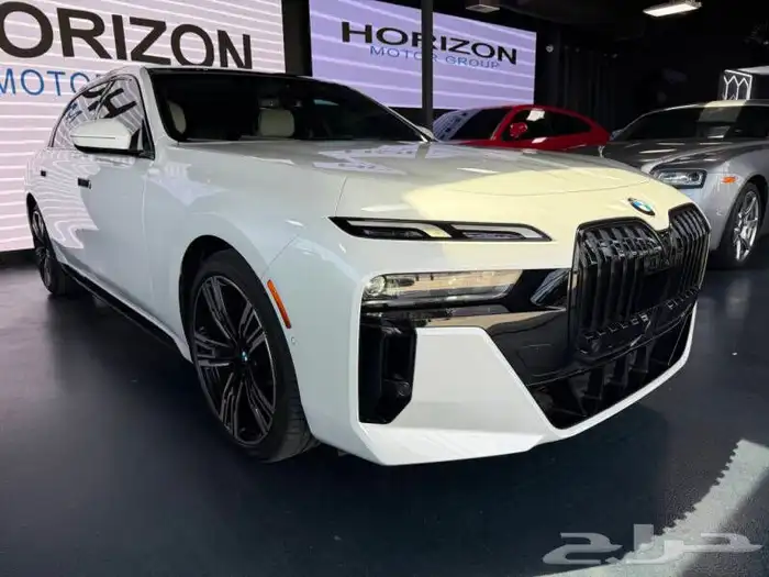 بي ام دبليو 2023 760i xDrive (يتوفر تمويل) (3 صيانات مجانية) 0