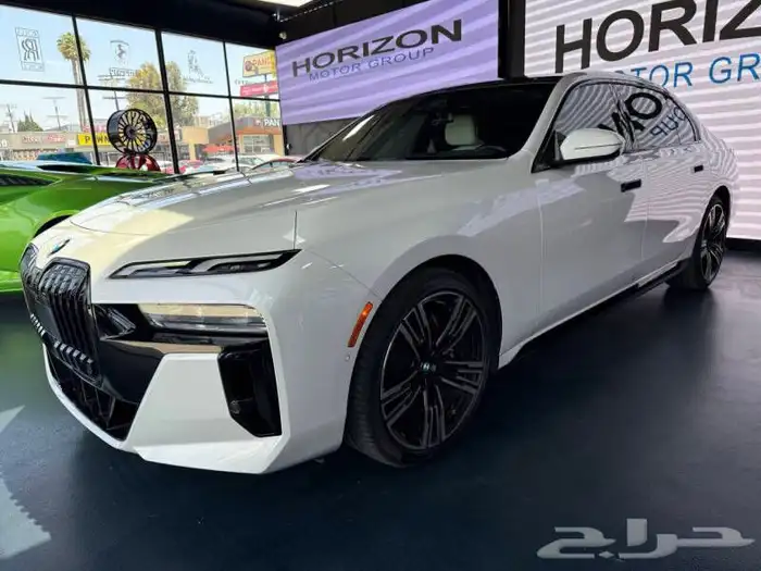 بي ام دبليو 2023 760i xDrive (يتوفر تمويل) (3 صيانات مجانية) 1