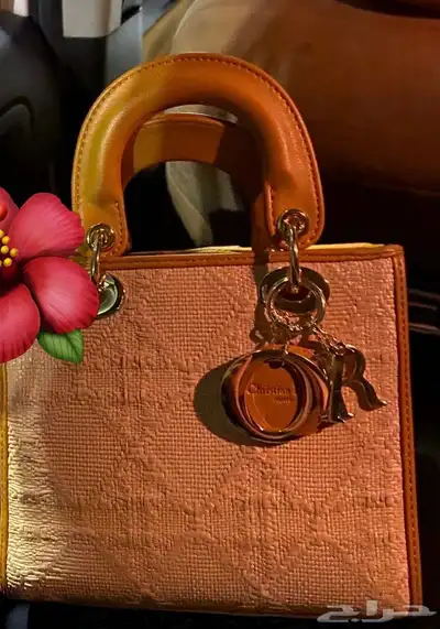شنطة راقية شبة جديدة 0