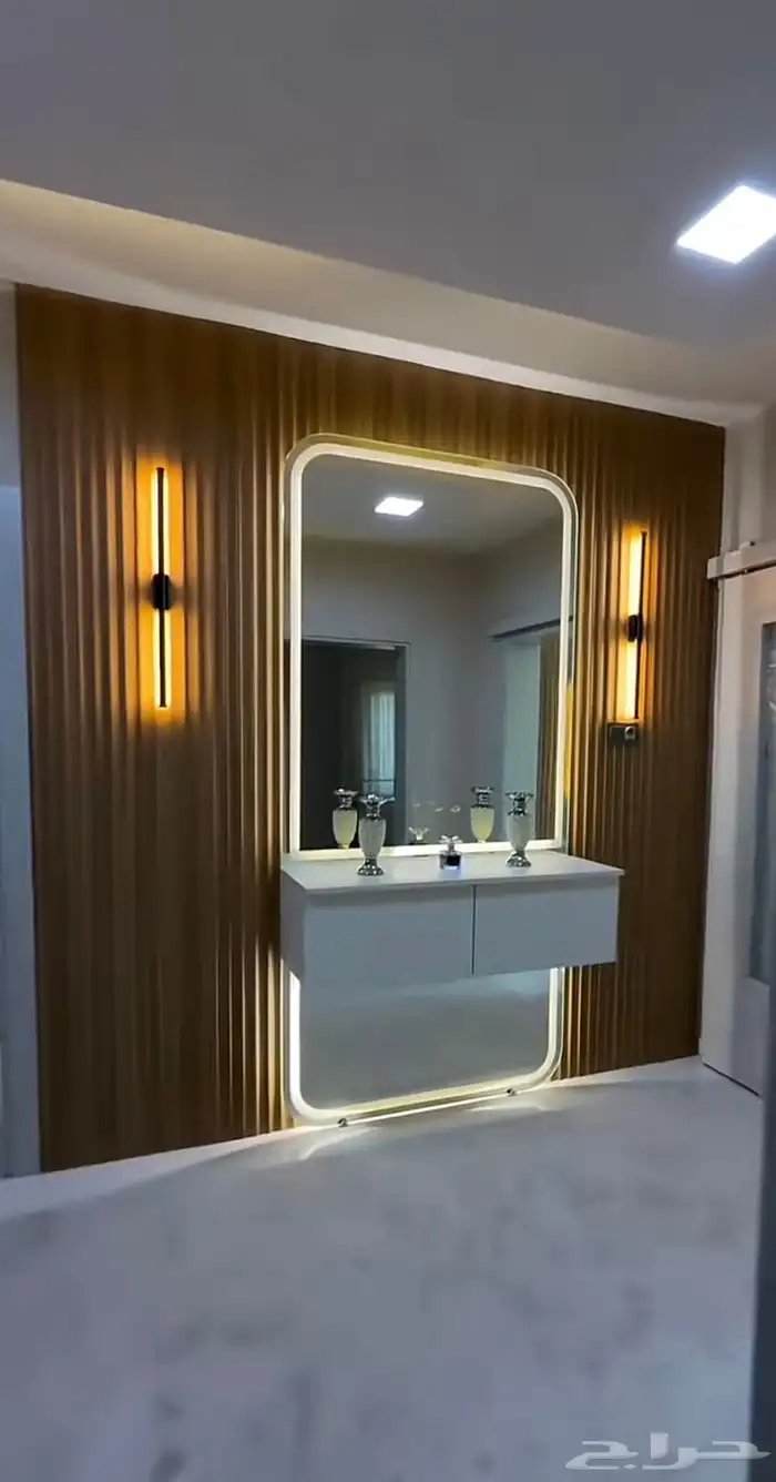 تفصيل غرف نوم وتركيب ديكورات خشبية والتنجيد ودهان الأبواب 4