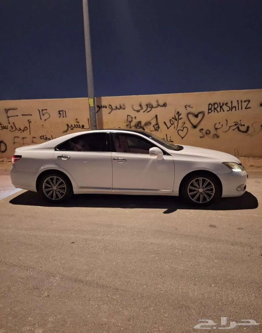 لكزس ES 350 2011 4