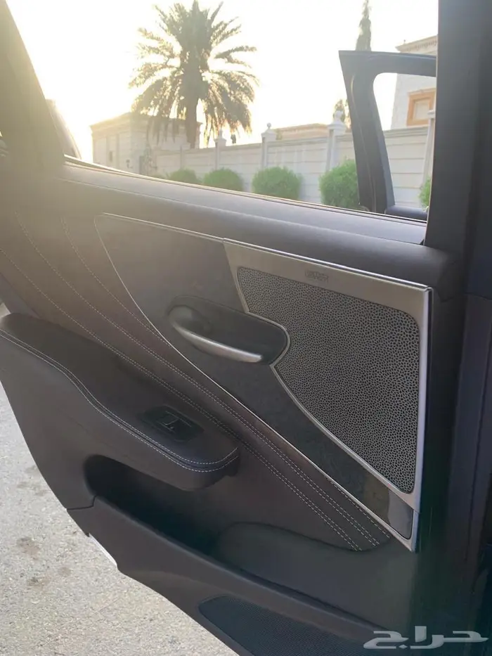 ليكزس 2019 LS500 4