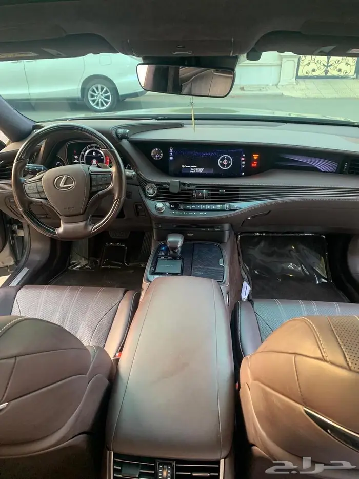 ليكزس 2019 LS500 15