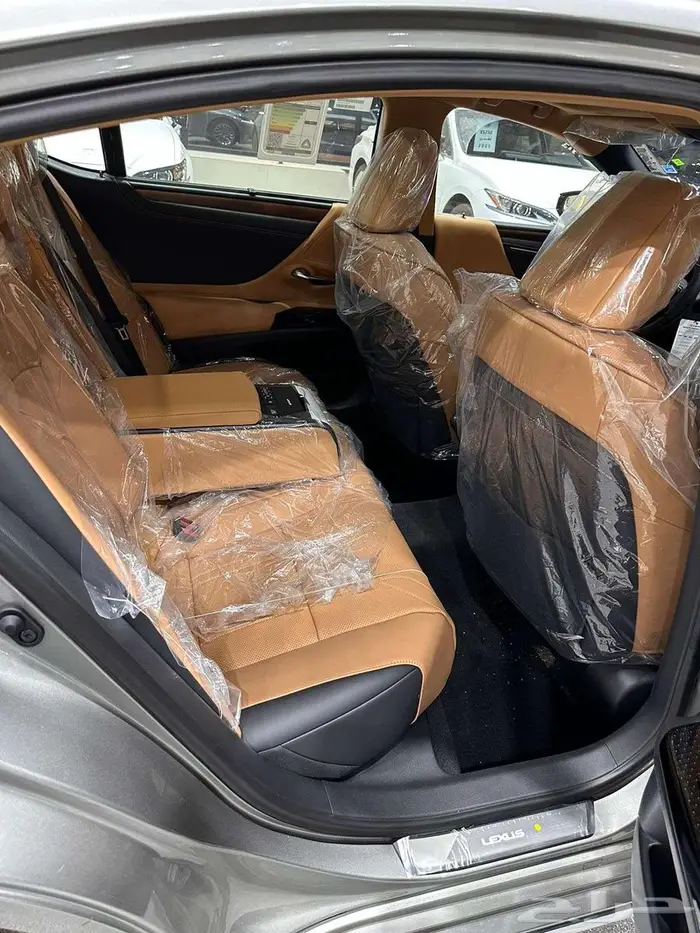 لكزس ES350 CC سعودي 2025 7