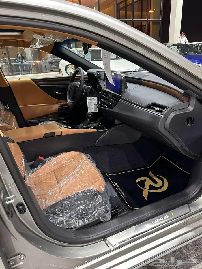 لكزس ES350 CC سعودي 2025 5
