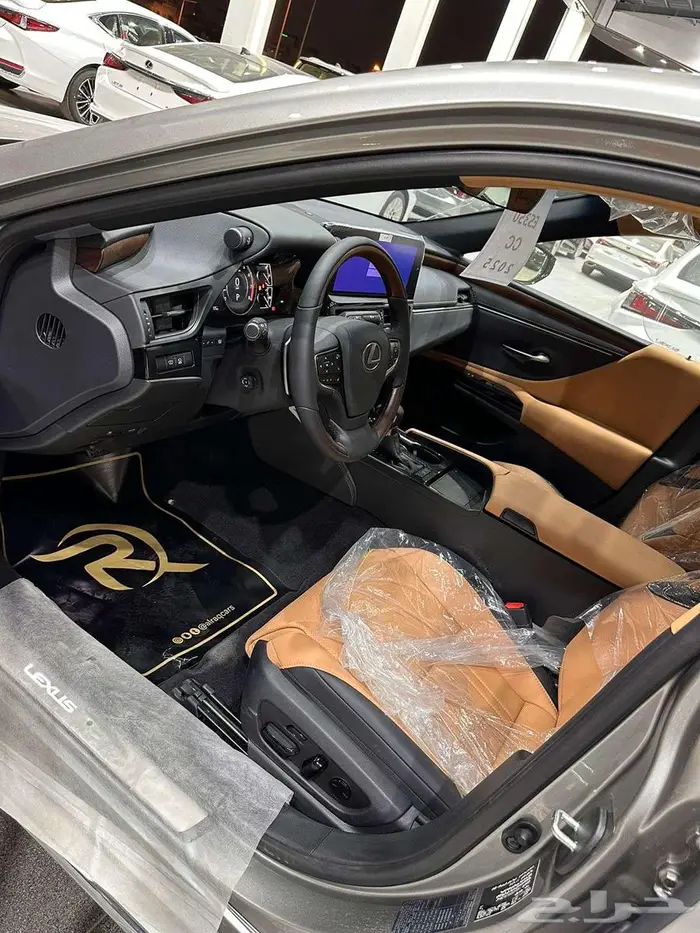 لكزس ES350 CC سعودي 2025 4