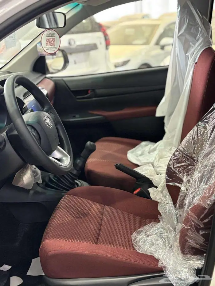 هايلكس غمارتين قير عايدي ديزل GL D4D 2025 7