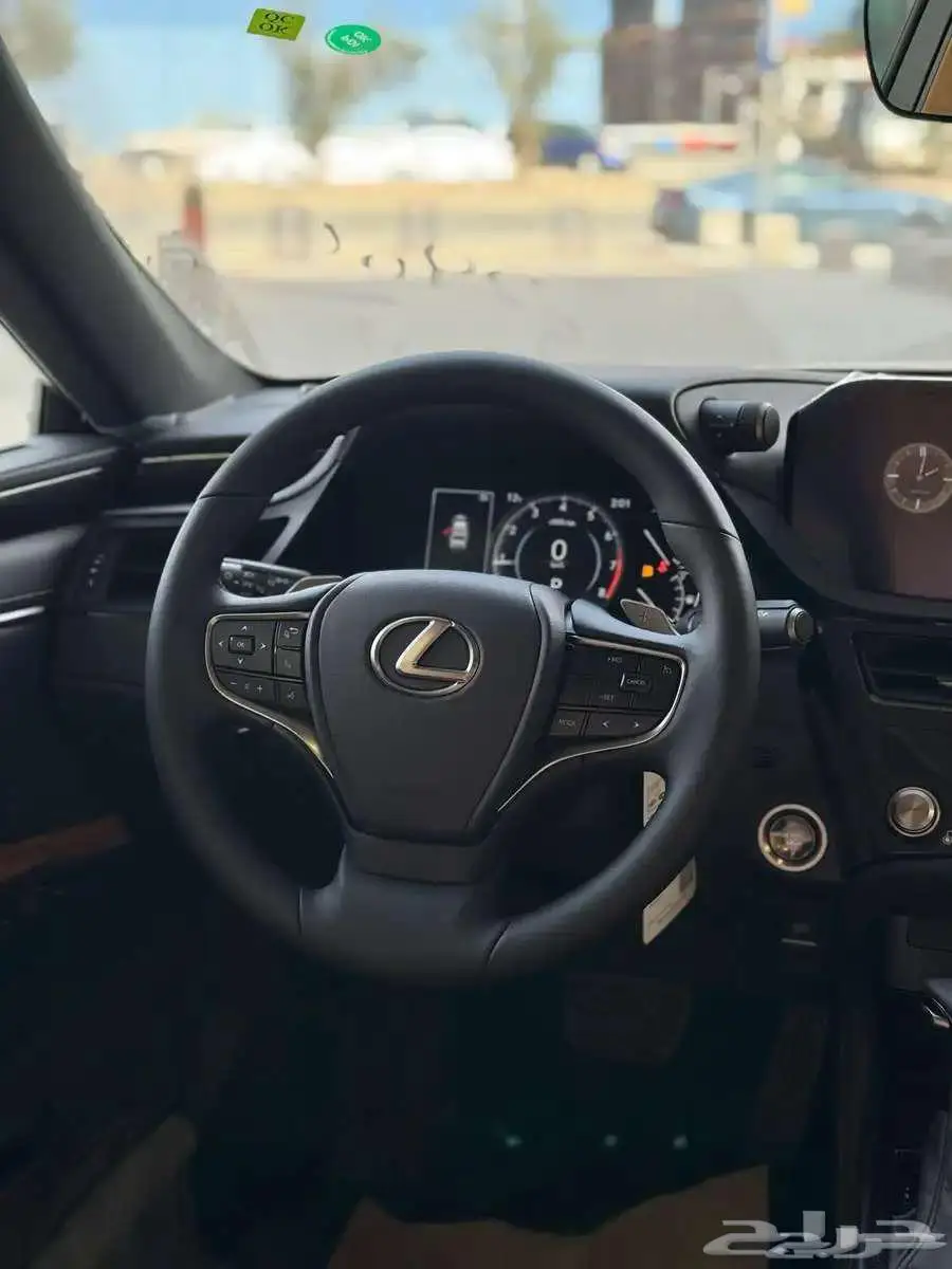 لكزس ES250AA موديل 2025 4