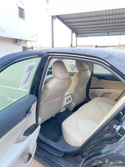 كامري GLE بنزين 2021 بريمي مخزن اصفار بسعر 108.500 جاهز 9