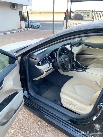 كامري GLE بنزين 2021 بريمي مخزن اصفار بسعر 108.500 جاهز 7