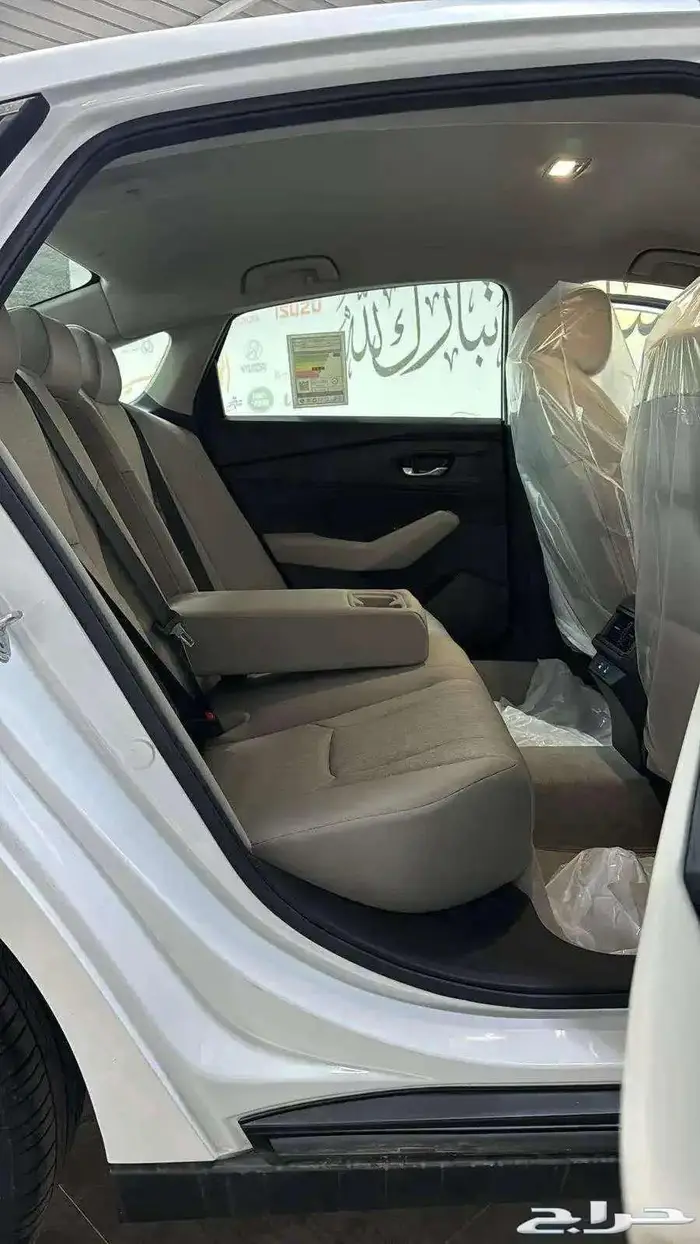 هوندا اكورد فئة استاندر1500CCرادار خليجي2025-120.500 5