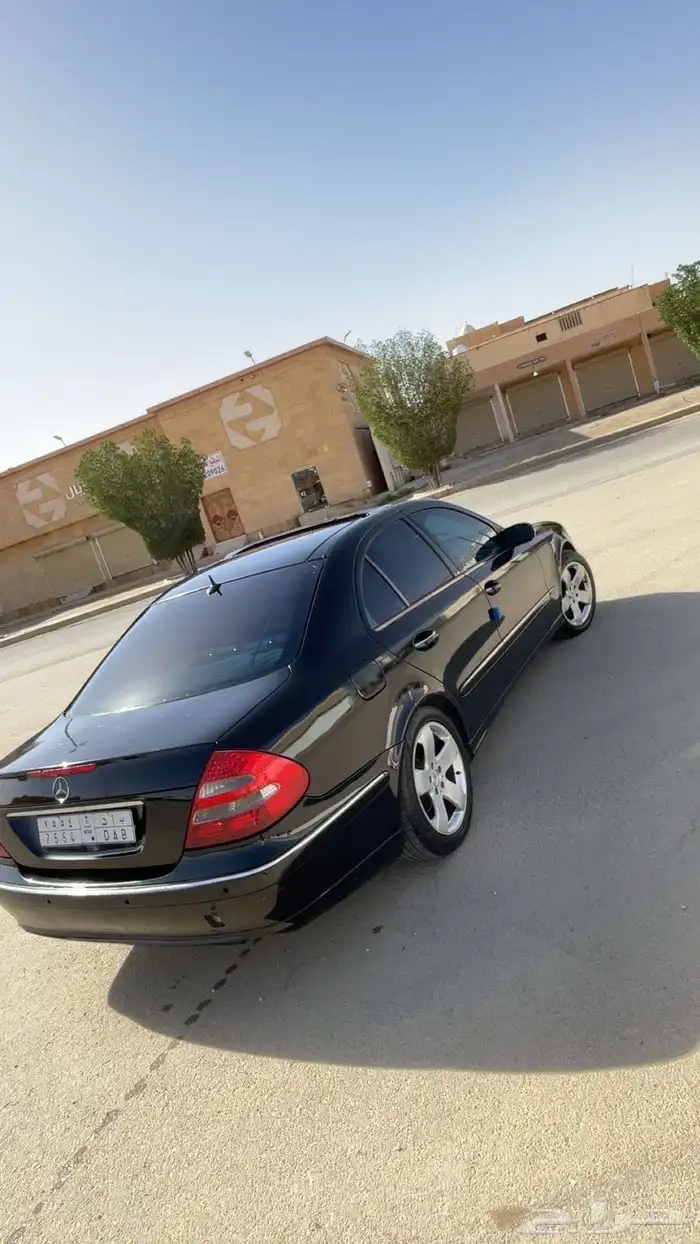 مارسيدس 2005 اي 350 كلشي على شرط وراق جديده مكيف بارد كلشي 17
