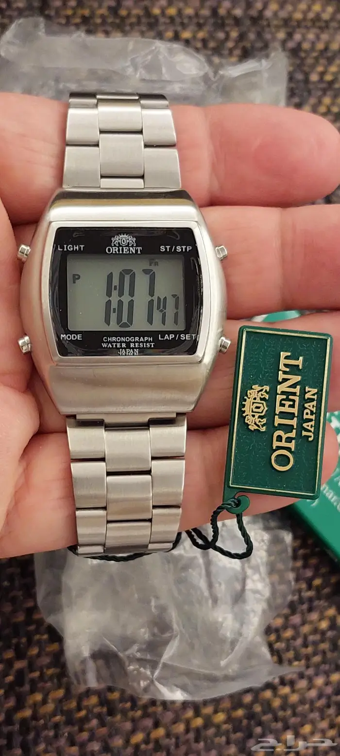 ساعة جديدة مخزنة فوق أربعين سنة نوع أورينت رجالي يابانية 5